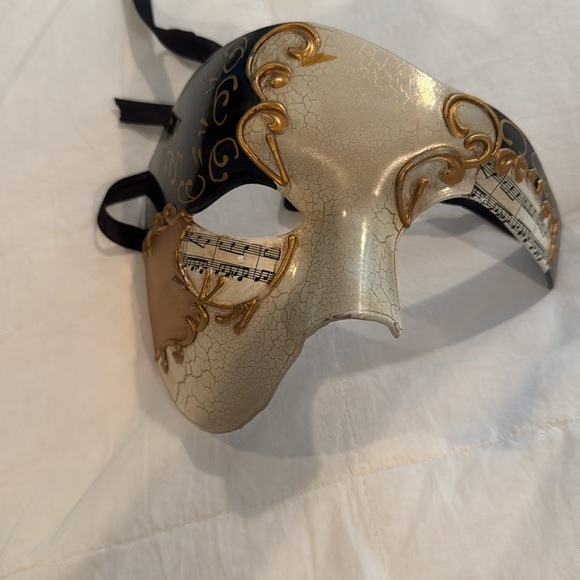 Venetian phantom masquerade mask - Picture 5 of 6